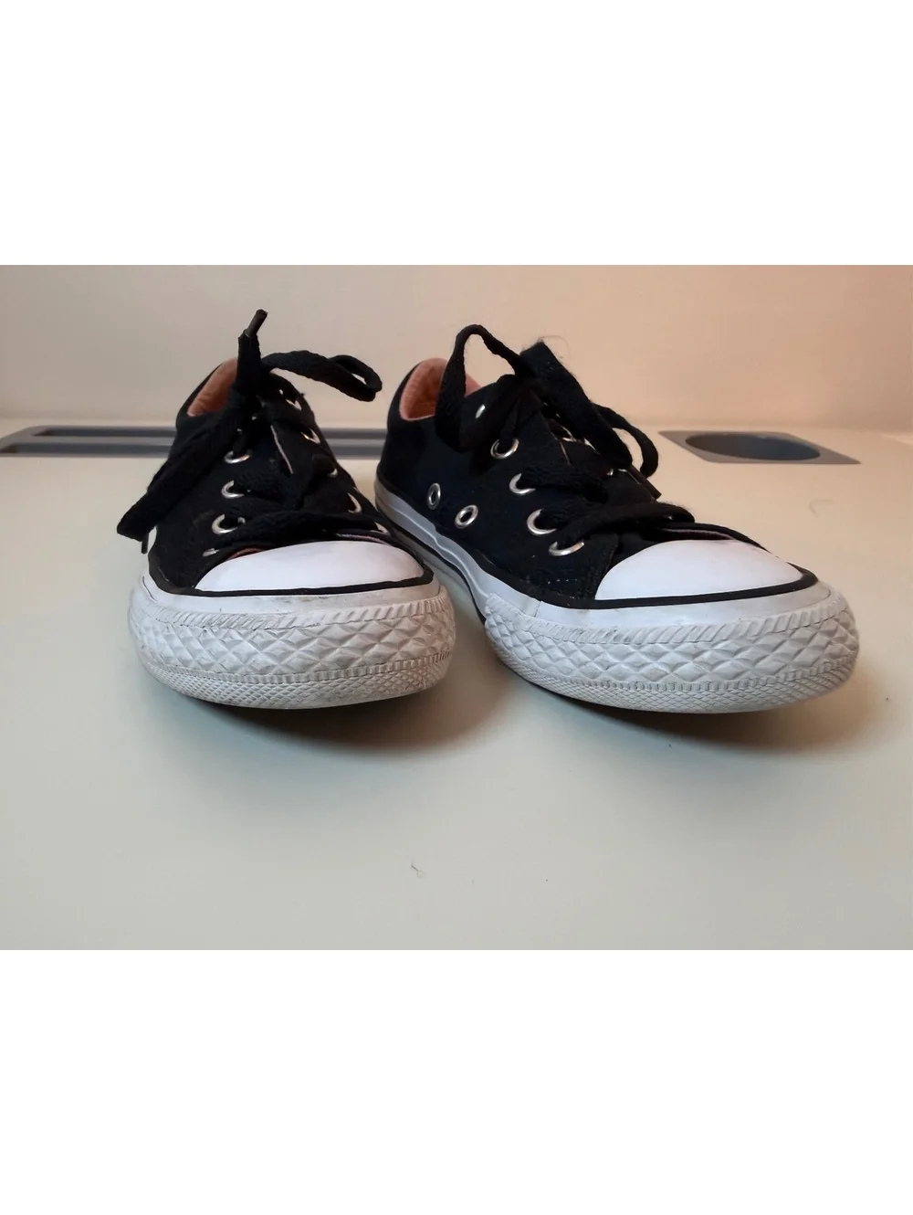 Converse these junior